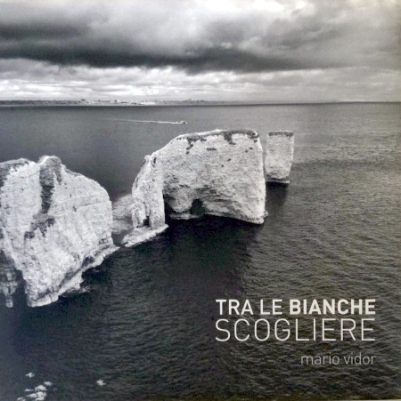Vidor, Mario - Between the White Cliffs / Tra Le Blance Scogliere